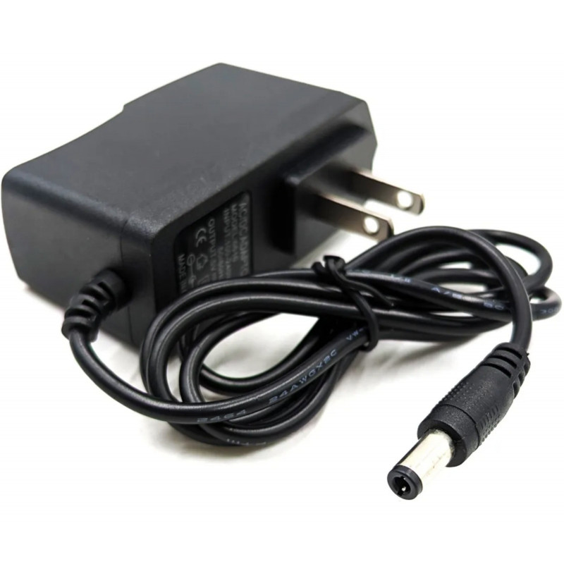 Fuente De Alimentación 5V 1A Con Clavija Monofásica Y Plug 2.1mm x 5.5mm