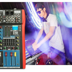 Mezcladora xtuga es1202 usb 12 canales colo rojo