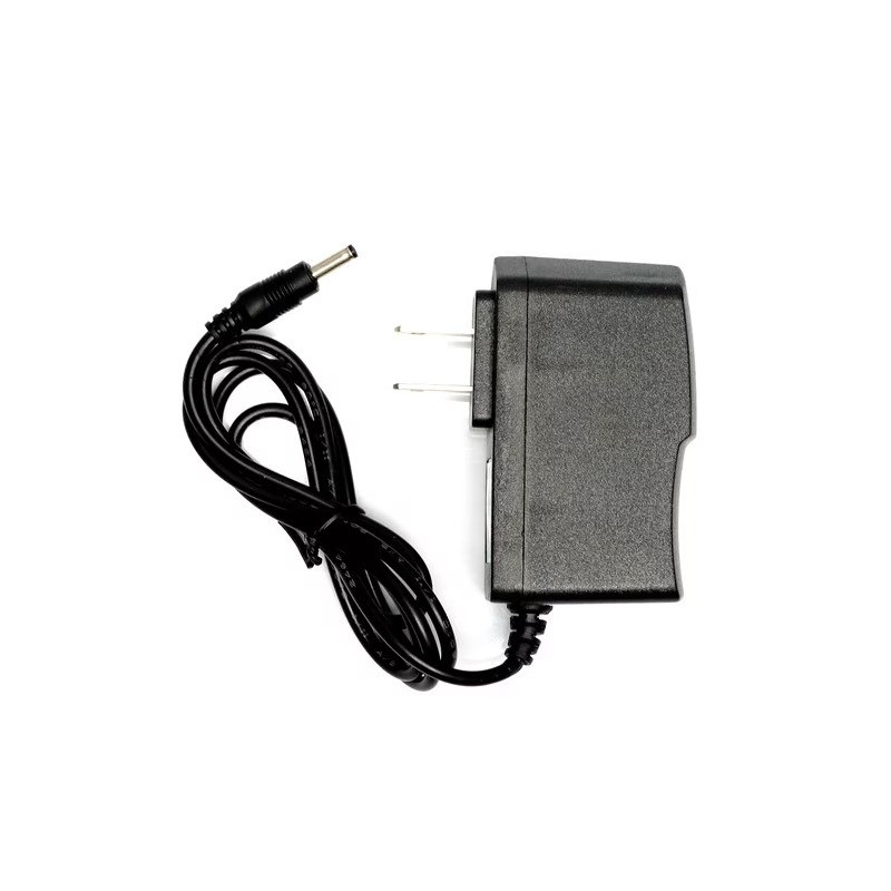 Fuente de Alimentación Tipo Eliminador 5V 2A Plug 0.7mm x 1.1mm Punta Amarilla