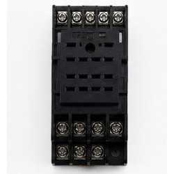 Relevadores Tipo Industrial con Base  12V / 24V / 110V / 220V